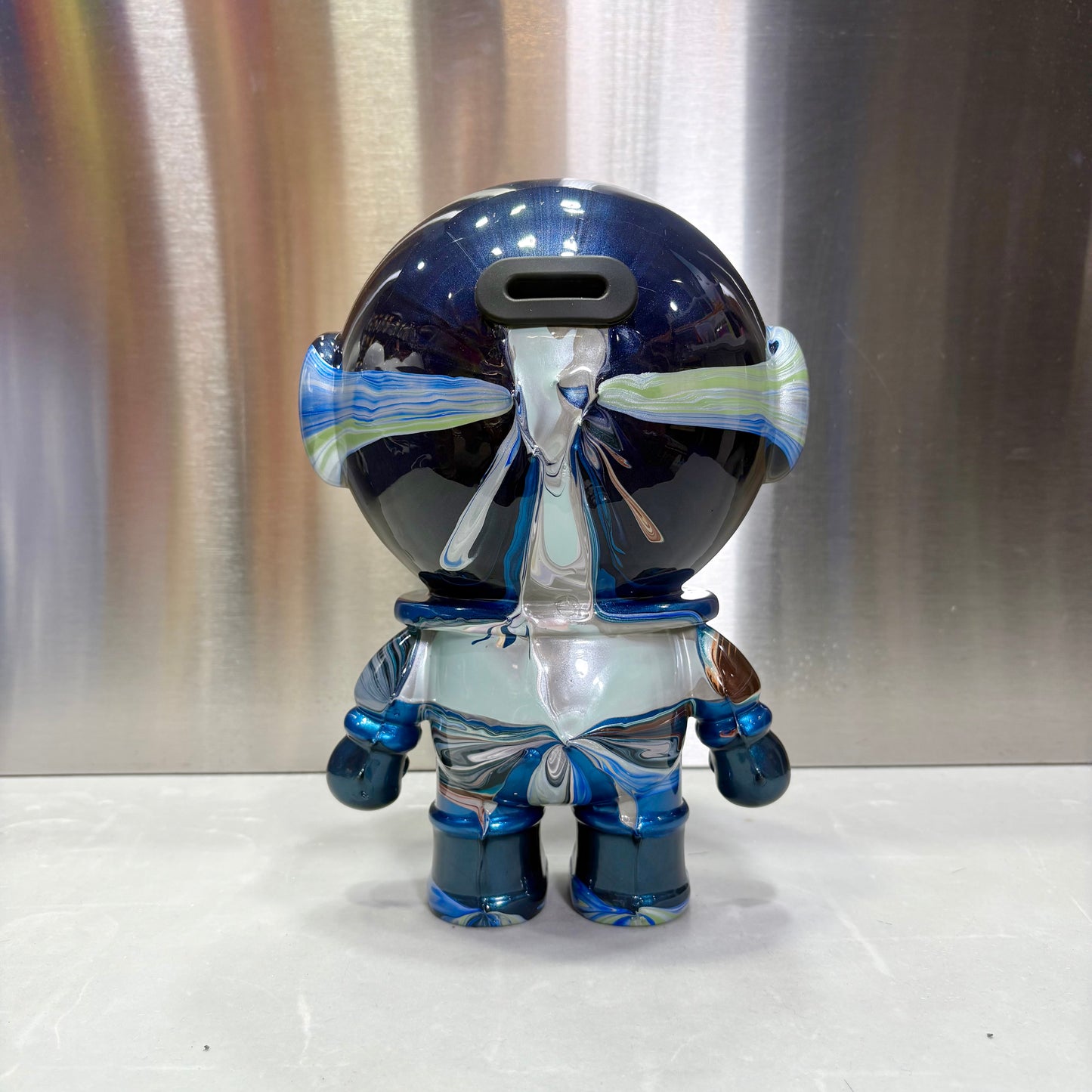 Fluid astronaut