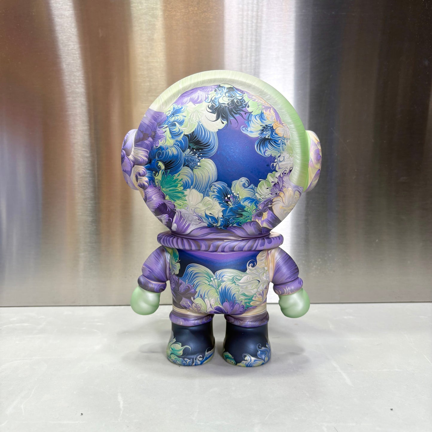 Fluid astronaut